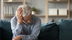 Muž daroval charite sedaciu súpravu. Ukryl v nej poriadny balík peňazí, prišiel však na to neskoro