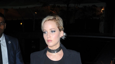 Herečku zradilo sako. Nemala si zabudnúť obliecť podrpsenku