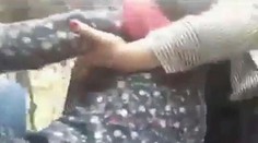 Na ulici v Iráne zbili ženu,  lebo nemala vlasy dostatočne prekryté šatkou