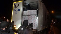 Až 78 nelegálnych migrantov v dvoch kamiónoch zadržala polícia v Žiline