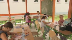Deti si sadli do lavíc aj cez prázdniny. Po roku sa opäť otvorili letné školy