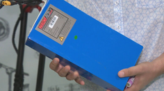 Prípad z Trenčína nie je ojedinelý. Odborníci popísali najčastejšie príčiny výbuchov e-kolobežiek