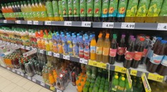 Ceny sladených nápojov dvihla extra daň. Jeden z predajcov zistil, ako ju pri sirupoch obísť