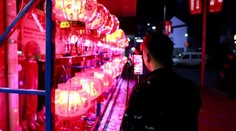 Nový trend na sociálnych sieťach. Obchodníci predávajú svoj tovar v priamom prenose