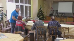 Klienti sociálneho centra v Nitrianskom Pravne dostali najkrajší vianočný darček