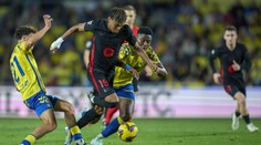 VIDEO: Jeden krajší ako druhý. Barcelone pri góloch dvakrát pomohlo brvno, na čele má najtesnejší náskok