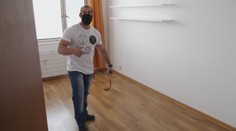 Bývalý majster sveta prišiel o prácu. Rozpredáva svoj majetok