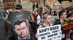 Zelenskyj po kritike vrátil nezávislosť protikorupčným orgánom. Podľa českej novinárky ho reakcia verejnosti zaskočila