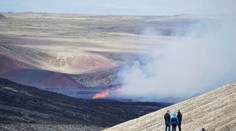 Na Islande ožila sopka. Láva vyráža zo zeme blízko hlavného mesta