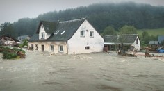 Dôsledky veľkých povodní. Obyvatelia českých miest nás s kamerou pustili do svojich zničených príbytkov