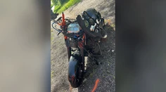 Na Záhorí našli mimo cesty mŕtveho motorkára. Nikto nevie, čo sa stalo, pokusy o oživenie boli neúspešné