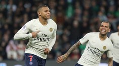 Mbappé rozhodol krásnym volejom o výhre PSG nad Saint-Etienne