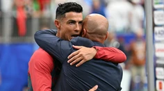 Diktuje si Cristiano Ronaldo podmienky? Bývalý hráč Chelsea kritizuje trénera: Podlieza mu