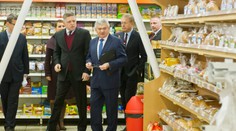 DPH na vybrané potraviny klesla. Fico hovorí o historickom kroku