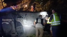 Dvojnásobná tragédia. Mladík šoféroval s drogami v tele, v aute zomreli dvaja 20-roční spolujazdci