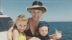 V komentároch sa pustili do syna speváčky Pink: Rozzúrená reagovala ako pani