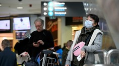 Na letisku v Budapešti vyšetrili 900 cestujúcich, jeden bol podozrivý z nákazy