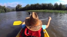 Chceli splaviť Hron, skončili pod vodou