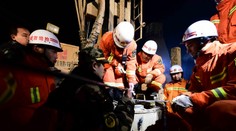 V zavalenej bani sú ôsmi živí baníci. Lokalizovali ich termokamery