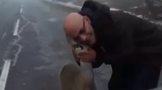 Odvážna záchrana srnčeka na Zemplíne: Stihol aj zapózovať