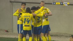 VIDEO: Bláznivý záver zápasu v Trenčíne. V nadstavenom čase padli dva góly a tímy si body delili