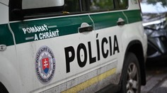 Otrasný prípad v Trnavskom kraji. Bábätko skončilo so zlomeninami, polícia obvinila rodičov z týrania