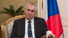 Zeman k českým demonštrantom: Je mi tých chudáčikov ľúto