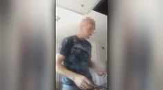 Muž (53) z Handlovej mal deťom ponúkať peniaze a darčeky, niektoré si aj natáčať. Takto sa priznal pred našou kamerou
