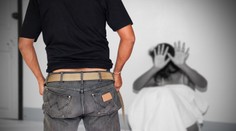 Obrovské pochybenie bacharov: Väzeň údajne znásilnil manželku počas návštevy