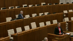 Igor Matovič príde o dva poslanecké platy. Dôvod oznámil poverený predseda parlamentu Peter Žiga