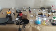 Výbava na výrobu pervitínu