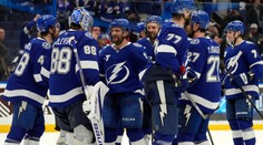 Tampa Bay zastavila sériu prehier, Dallas potvrdil formu ďalším triumfom. Z výhry sa tešil aj Pospíšil