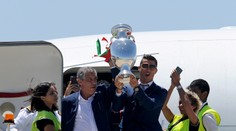 Majstrov Európy vítali v Lisabone tisíce fanúšikov