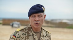 Nemecký viceadmirál varuje pred „náhodnou vojnou“ s Putinom. Veci by sa mohli ľahko vymknúť spod kontroly