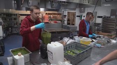 Unikátna reštaurácia vo Švédsku: Z potravín, ktoré končia v koši, varia pochúťky