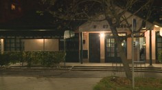 Večerná dráma v Nových Zámkoch. Pred očami osemročného syna strelil mužovi do tváre aj hrudníka