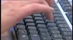 Viete, koľko Slovákov sa na internet ešte nikdy nepozrelo?