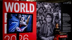 World Press Photo pozná víťaza: Najsilnejšia snímka roka zachytáva rodinu rozdelenú imigračnými agentmi