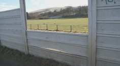 Tragédia na východe! Pri preliezaní betónového plota prišiel o život 9-ročný chlapec