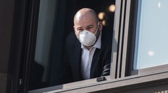 Za ľudí dementuje slová P. Pčolinského. Tvrdil, že dvaja ich poslanci idú do KDH