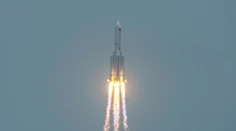Kam dopadnú trosky čínskej rakety? Mapa ukazuje, ktoré oblasti sú v nebezpečí
