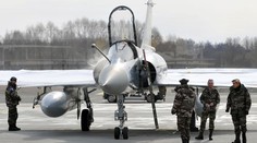 Najhoršie obavy sa potvrdili. Posádka francúzskej stíhačky nehodu neprežila