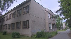Škola, kam chodili Šatan či Višňovský, dostane novú podobu. Prerobia ju na zdravotnícke centrum