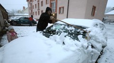 Mrazivá zima a neutíchajúce zrážky, niekde aj snehové. Počasie si chystá poriadne bláznivé dni