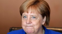 Merkelovú cestou na summit G20 zdržala porucha lietadla