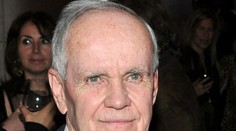 Zomrel známy americký spisovateľ a laureát Pulitzerovej ceny Cormac McCarthy (†89)