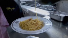 Talianski kuchári šalejú. Cestoviny sa musia variť na veľkom plameni, ušetriť plyn je nemožné