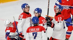 Česi si napravili chuť proti Nórsku, Kanada deklasovala Lotyšov. Prekvapenie sa zrodilo na úkor Fínska