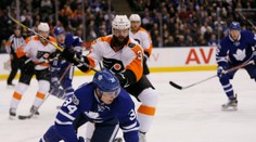 Bitkár z NHL posilní český tím. Gudasa nezastavili lekári ani prírastok v rodine