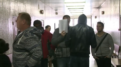 Košickí policajti, ktorí mali šikanovať rómskych chlapcov, sa opäť postavia pred súd